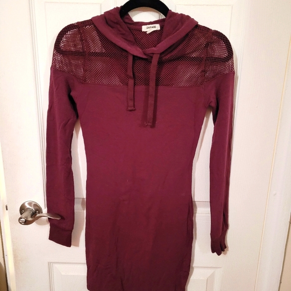 Hoodie dress - Picture 1 of 1